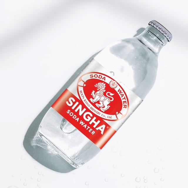 SINGHA SODA WATER.